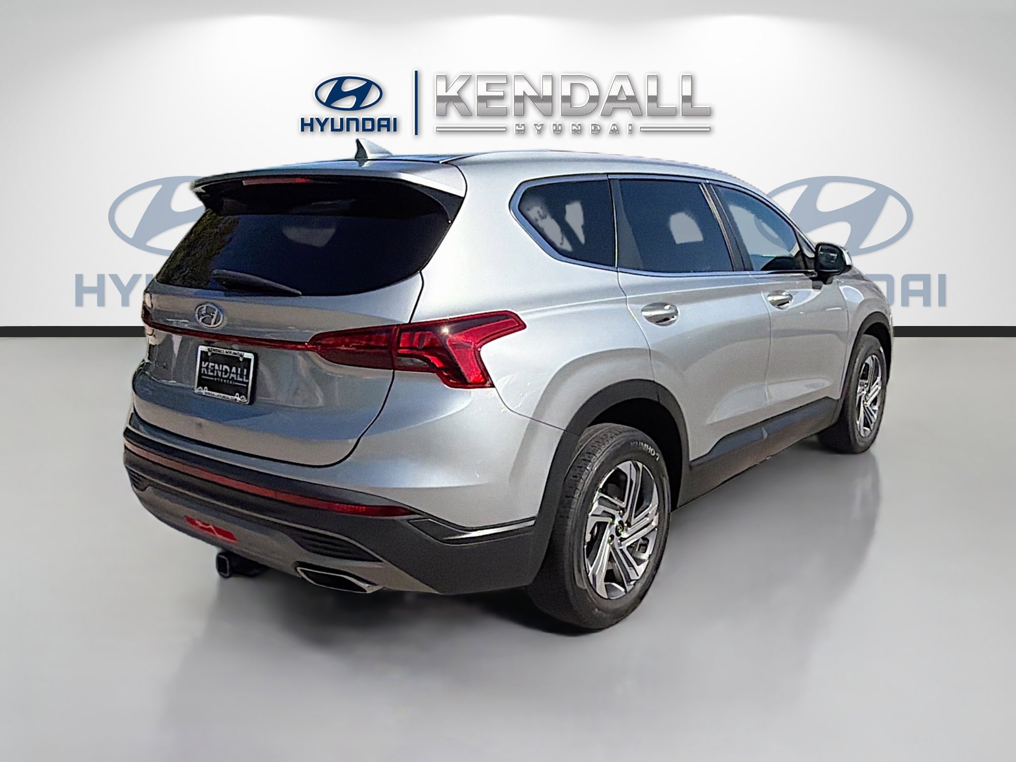 Used 2023 Hyundai Santa Fe SE image 6