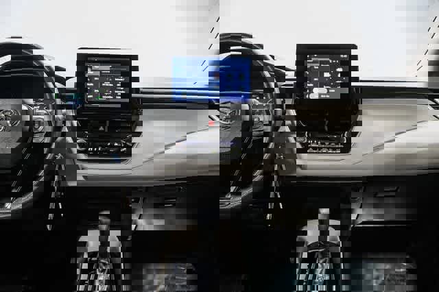 Certified 2025 Toyota Corolla LE image 13