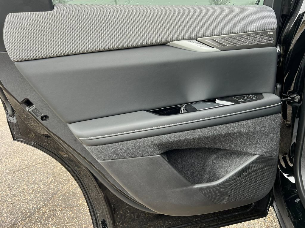 New 2026 Cadillac Optiq Sport 1 image 31