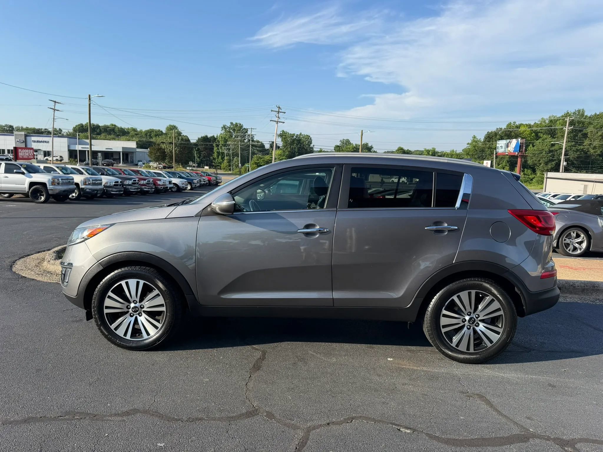 Used 2016 Kia Sportage EX w/ EX Premium Package FWD image 4