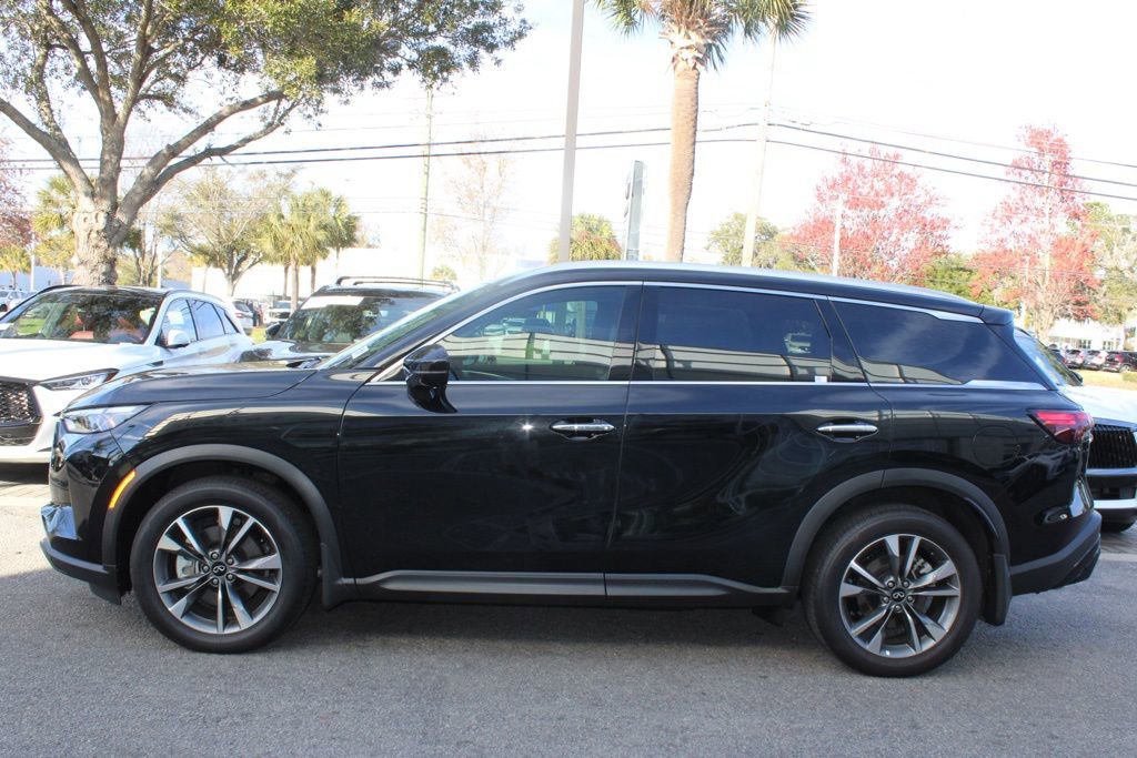 Certified 2025 INFINITI QX60 Luxe image 11