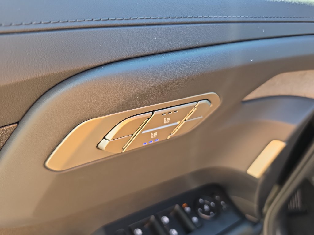 New 2027 Kia Telluride EX FWD image 19