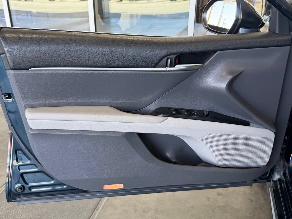 Certified 2019 Toyota Camry SE w/ Protection Package (Q2) FWD image 18