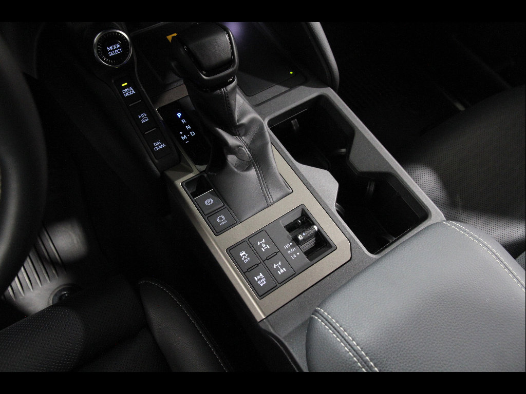 Used 2024 Toyota Land Cruiser w/ Premium Package image 17