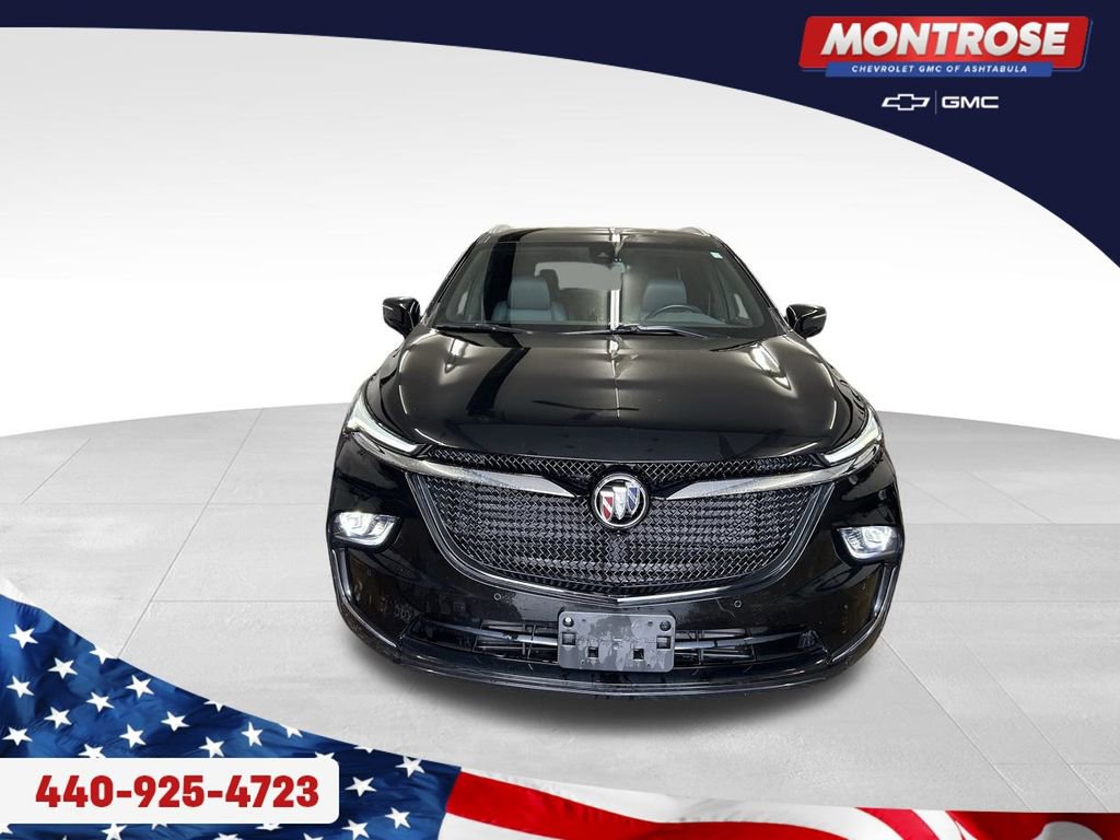 Used 2023 Buick Enclave Essence w/ Sport Touring Edition image 8