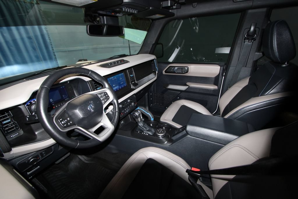 Used 2022 Ford Bronco Wildtrak AWD/4WD image 2