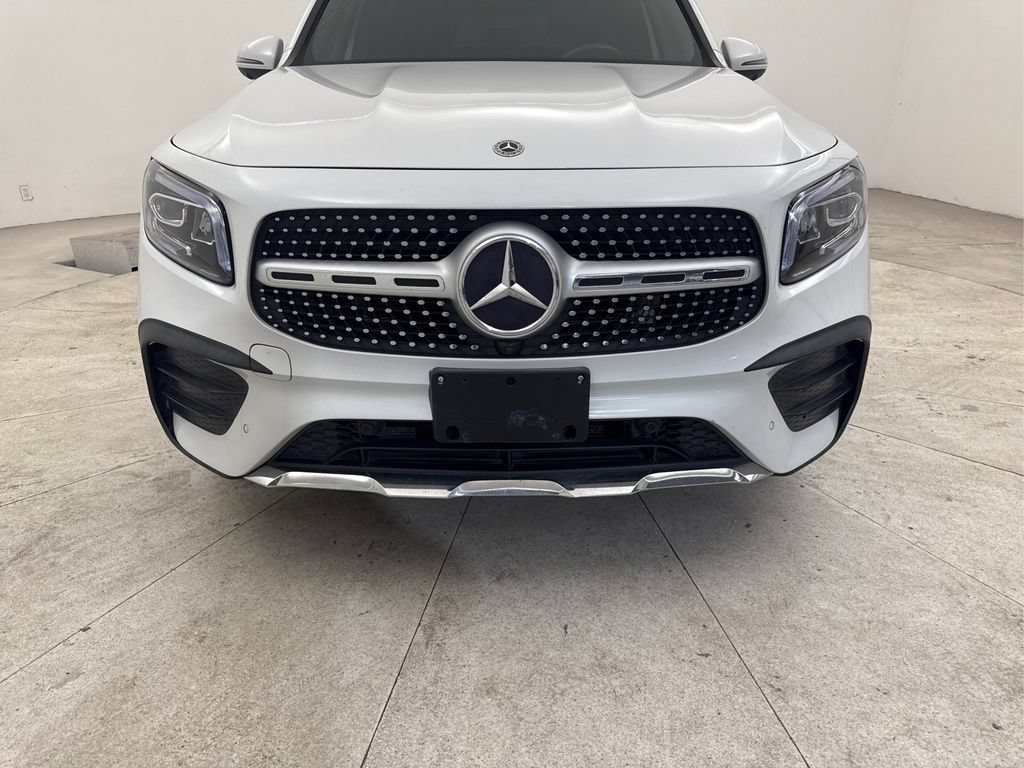 Used 2021 Mercedes-Benz GLB 250 image 18