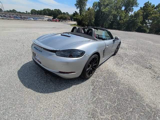 Used 2021 Porsche 718 Boxster GTS w/ Premium Package RWD image 18