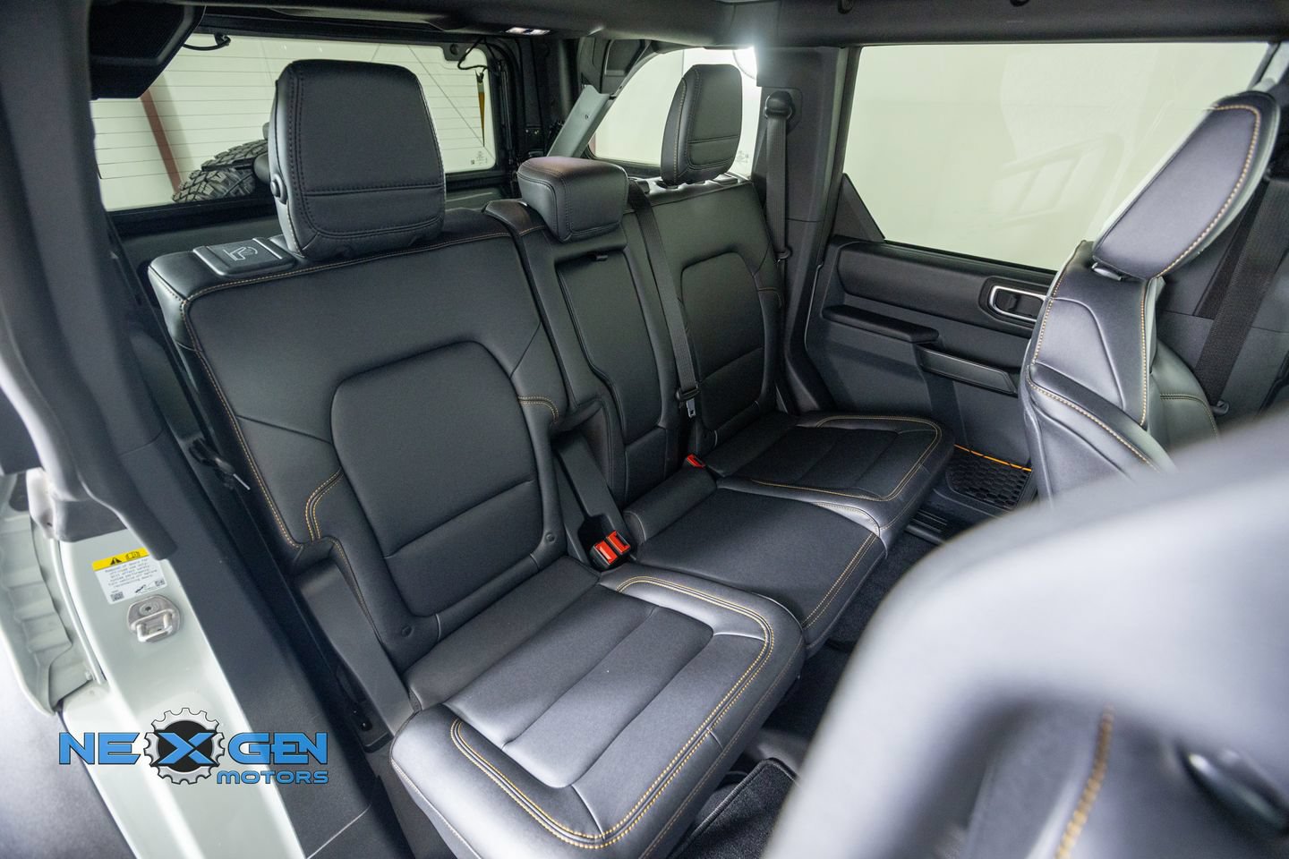 Used 2024 Ford Bronco Badlands AWD/4WD image 42