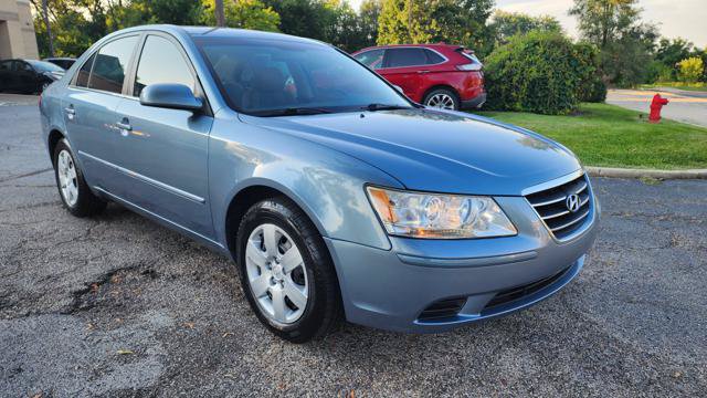 Used 2010 Hyundai Sonata GLS w/ Popular Equipment Pkg 2 FWD image 1