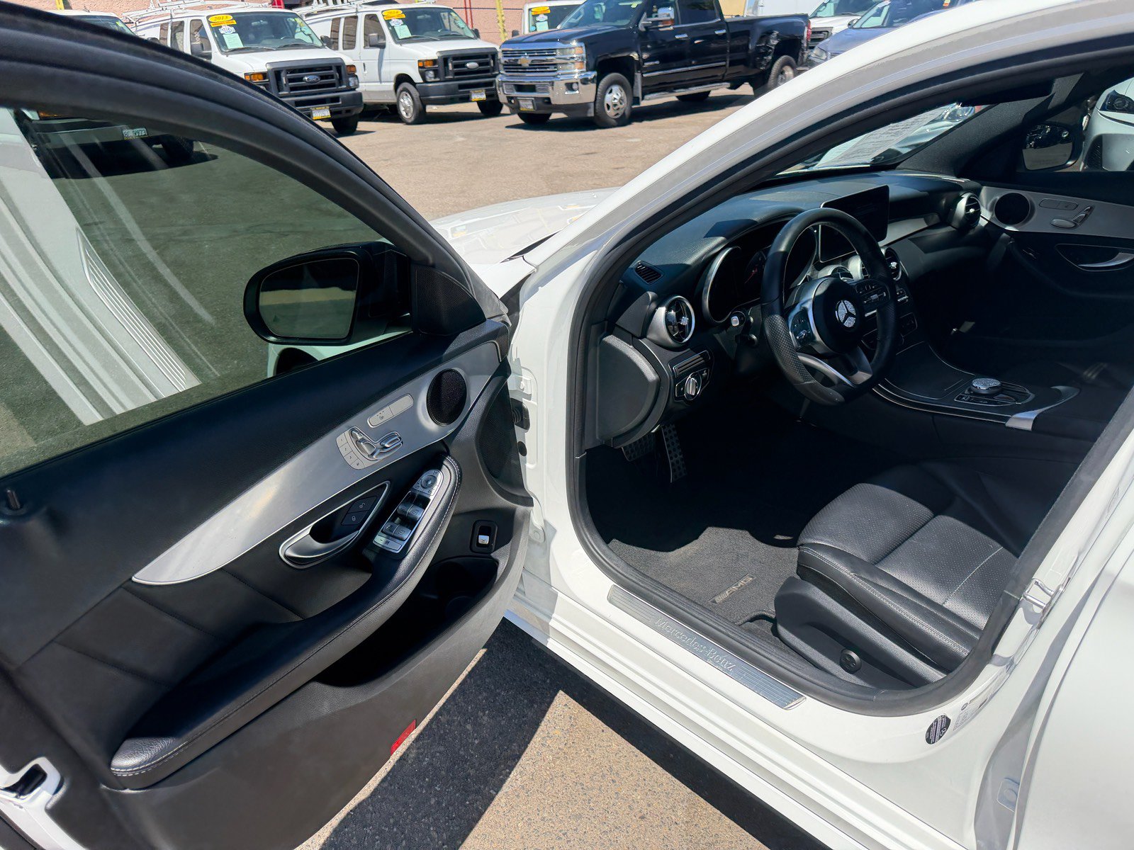 Used 2019 Mercedes-Benz C 300 Sedan image 16