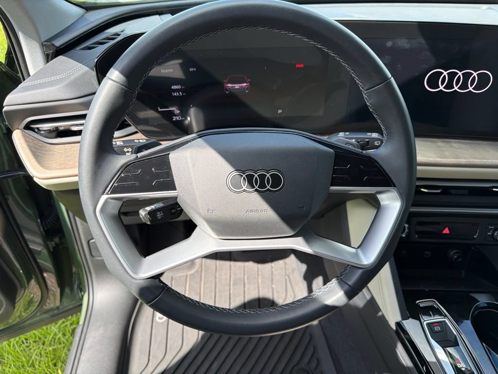 Used 2025 Audi Q5 Premium Plus AWD/4WD image 9