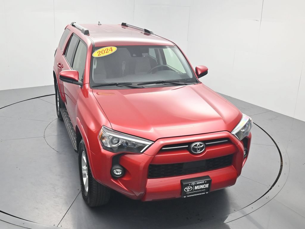 Used 2024 Toyota 4Runner SR5 AWD/4WD image 53