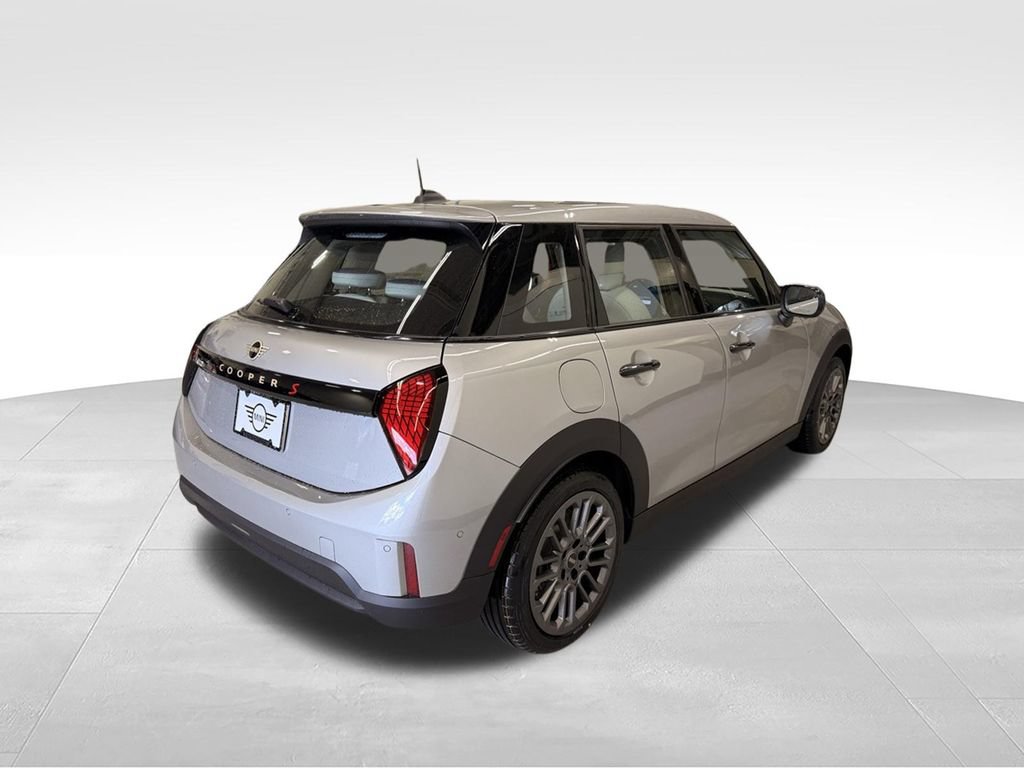 Used 2025 MINI Cooper S FWD image 6