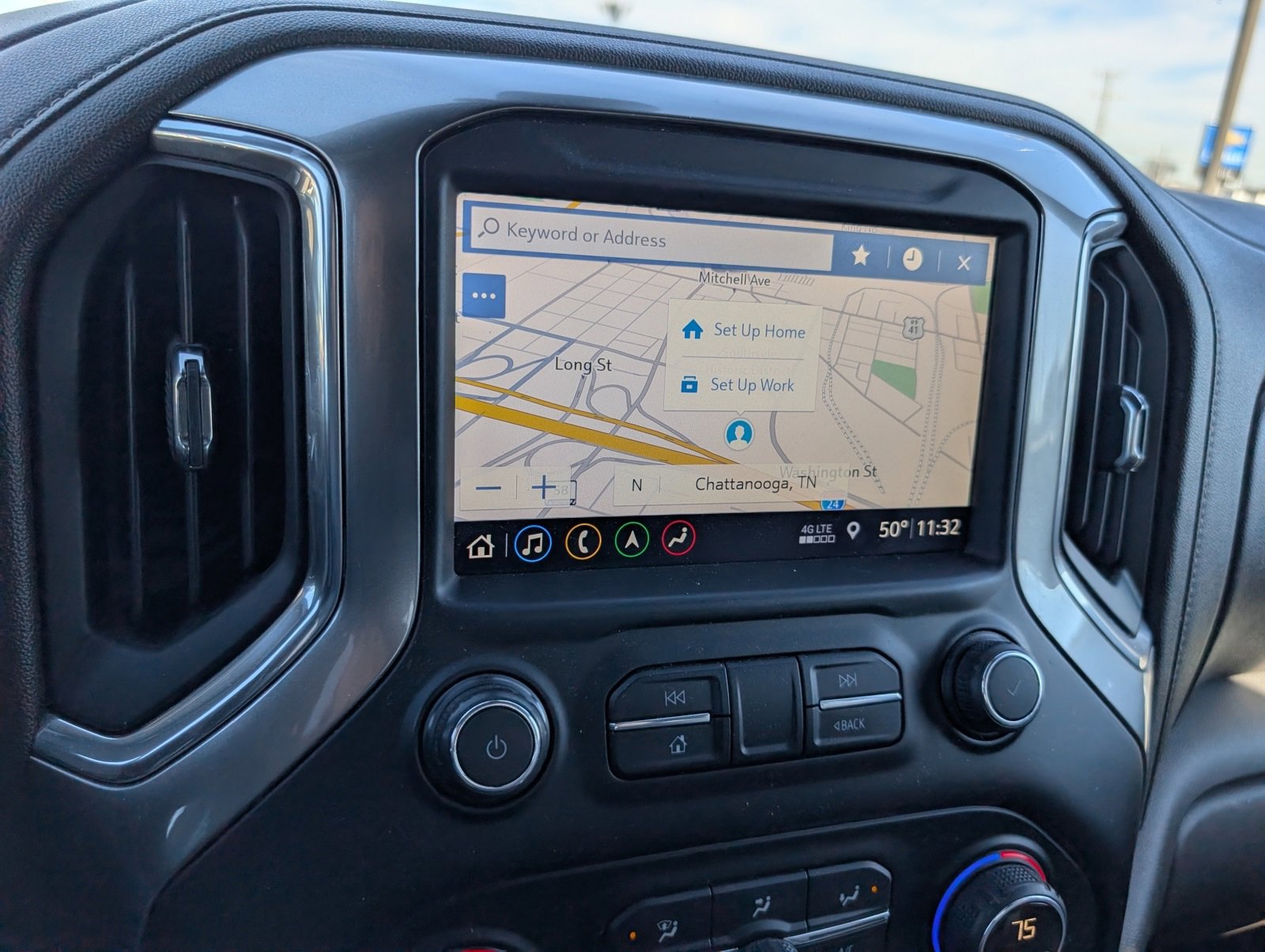 Used 2019 Chevrolet Silverado 1500 LTZ w/ LTZ Premium Package image 9