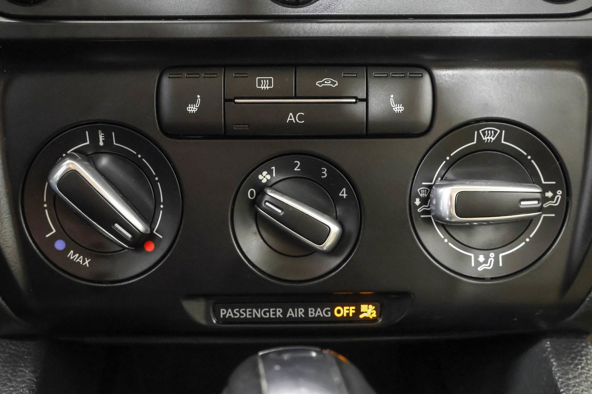 Used 2012 Volkswagen Jetta SEL image 30