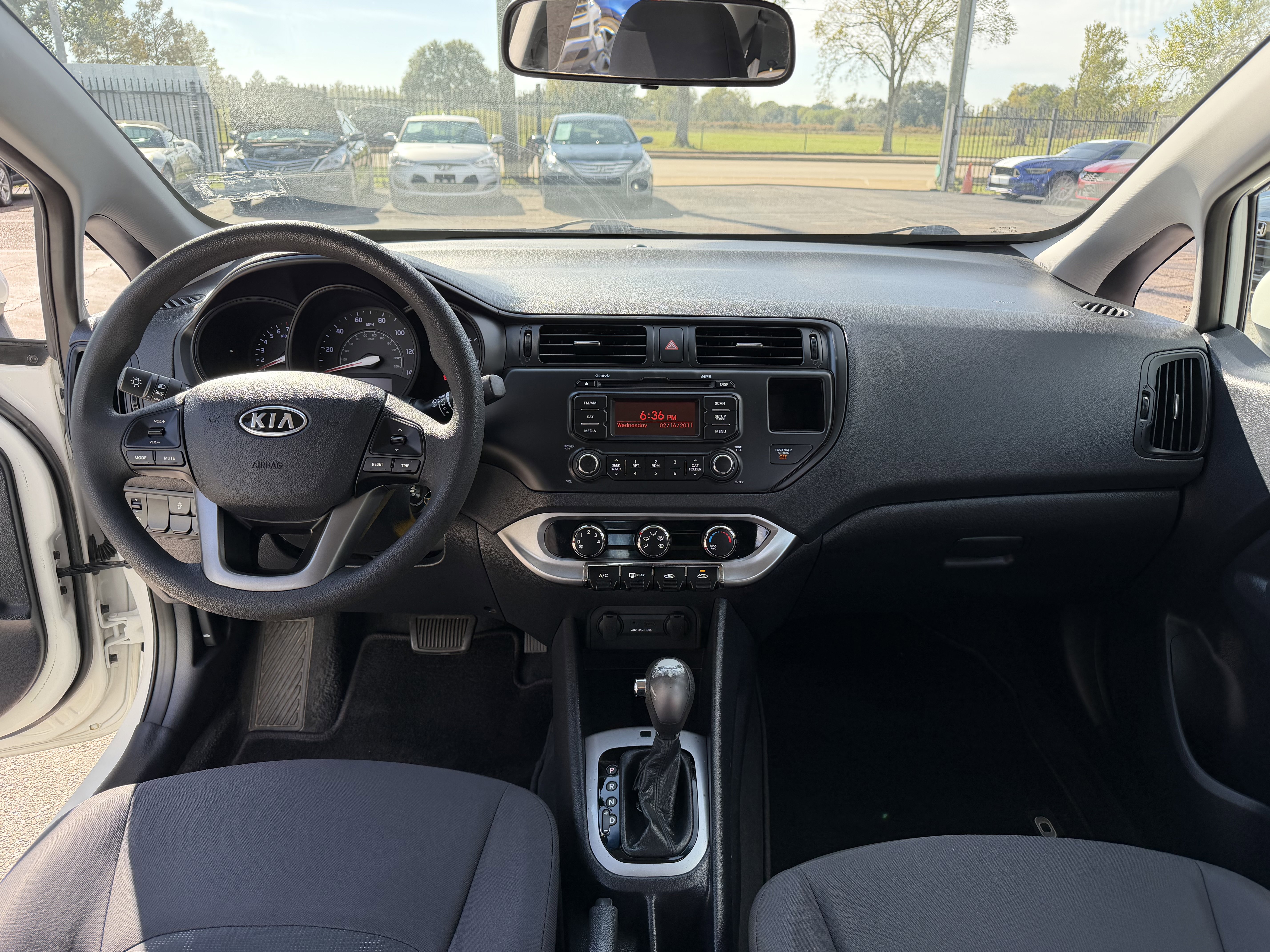 Used 2012 Kia Rio LX image 20