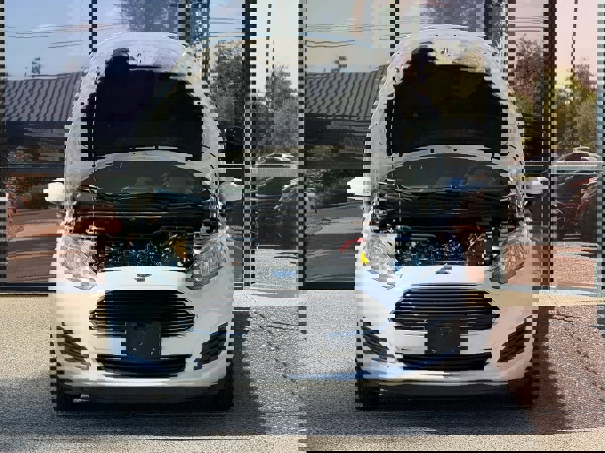 Used 2016 Ford Fiesta S FWD image 21