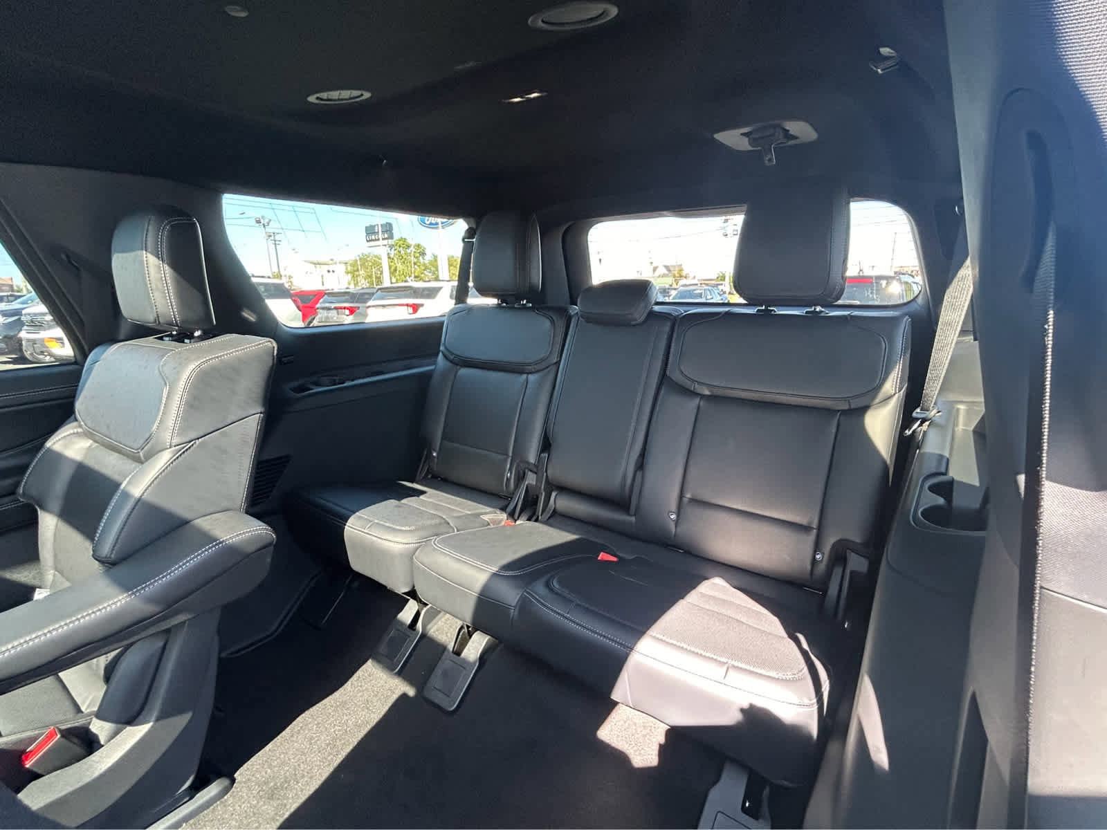 New 2025 Ford Expedition Max Platinum w/ Stealth Performance Package image 15