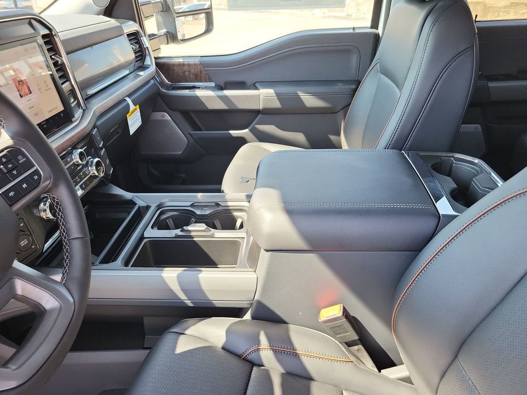 New 2026 Ford F350 Lariat w/ Black Appearance Package image 22