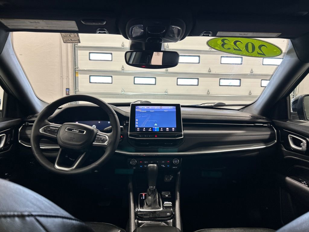 Used 2023 Jeep Compass High Altitude w/ Driver Assist Group I image 30