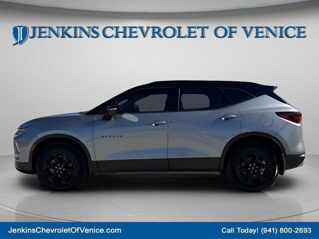 New 2026 Chevrolet Blazer LT w/ Sound & Technology Package FWD image 9