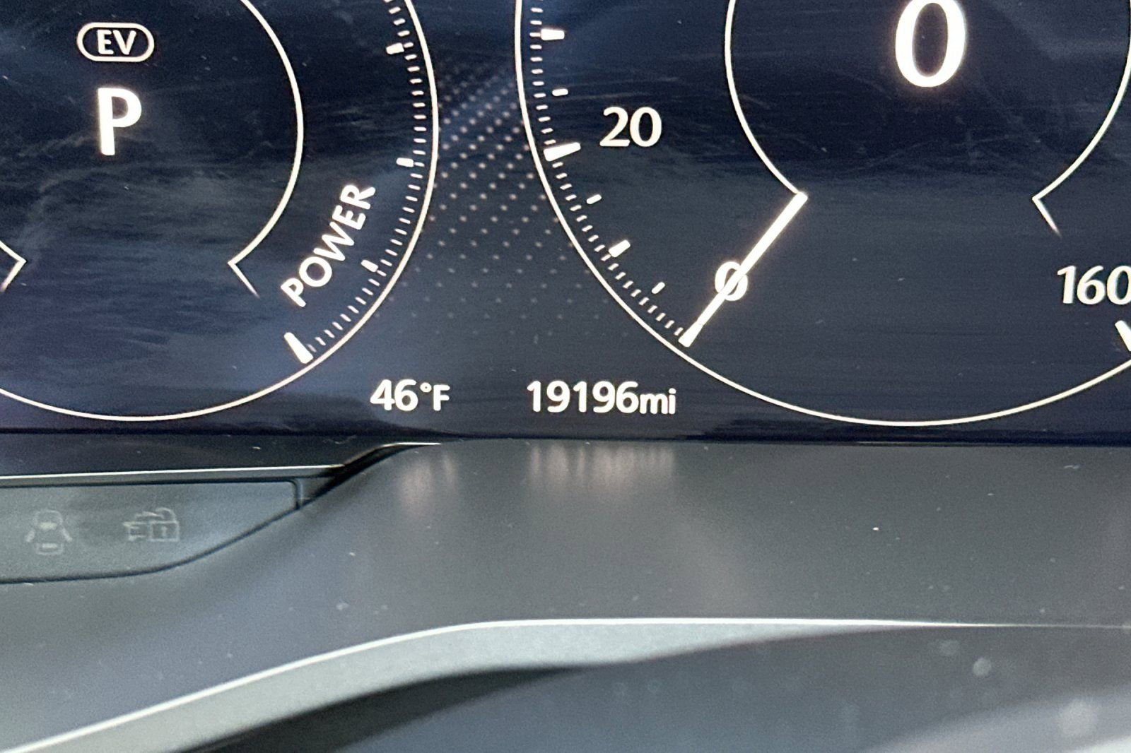 Certified 2024 MAZDA CX-90 Plug-In Hybrid w/ Preferred image 26