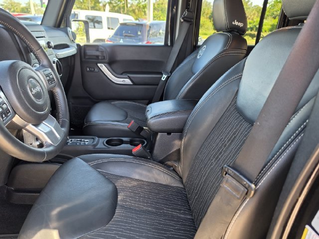 Used 2015 Jeep Wrangler Unlimited Sport AWD/4WD image 15