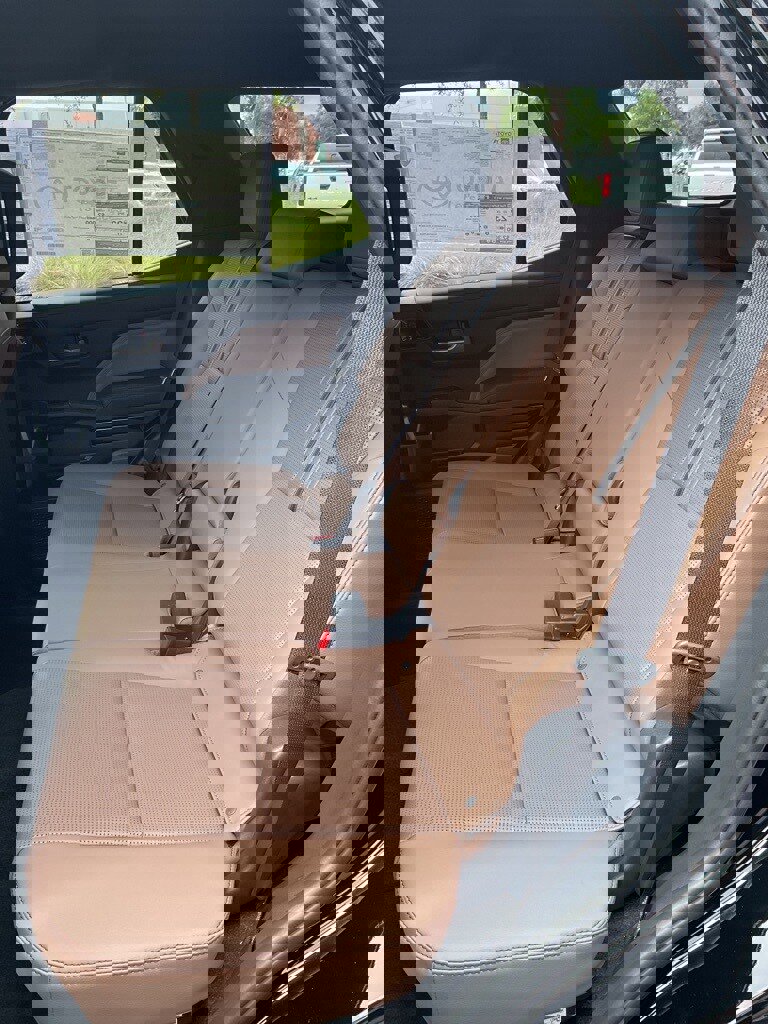 New 2025 Toyota 4Runner Limited image 10