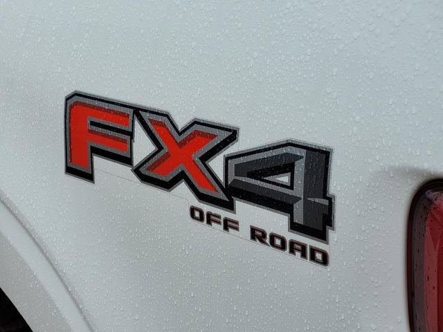 Used 2021 Ford F150 Lariat w/ Max Trailer Tow Package image 8