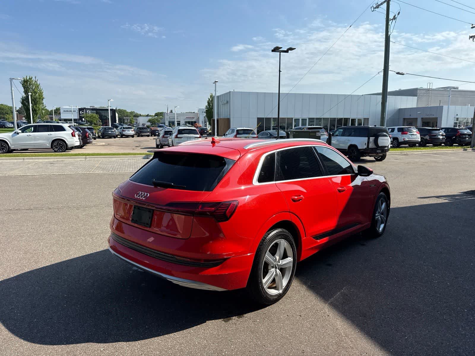 Used 2019 Audi e-tron Premium Plus AWD/4WD image 5