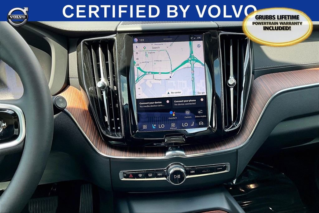 Certified 2023 Volvo XC60 B5 Ultimate w/ Climate Package FWD image 9