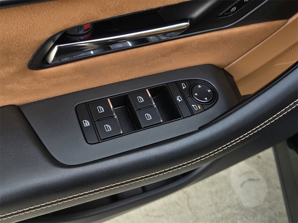 Certified 2025 MAZDA CX-70 3.3 Turbo S w/ Premium Plus image 12