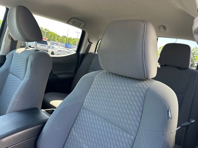 Used 2022 Toyota Tacoma SR5 w/ Technology Package image 16