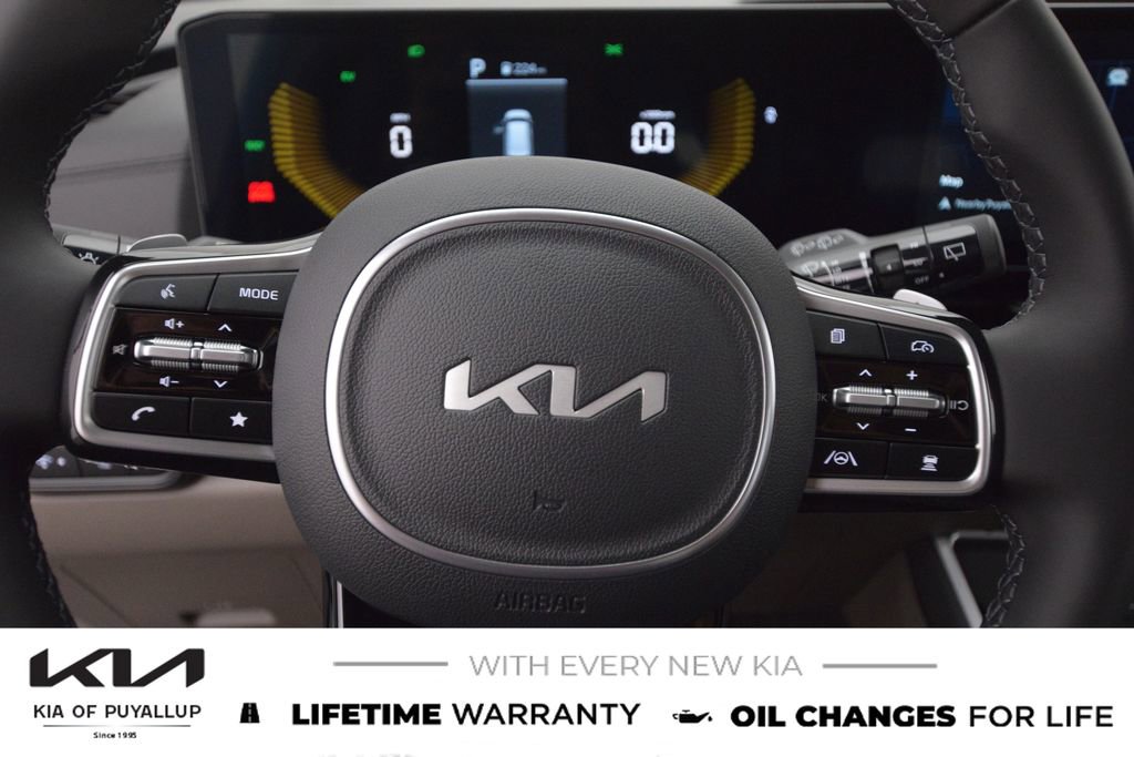 New 2026 Kia Carnival LXS image 26