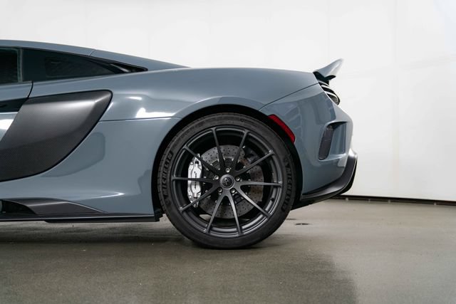 Used 2016 McLaren 675LT Coupe RWD image 13