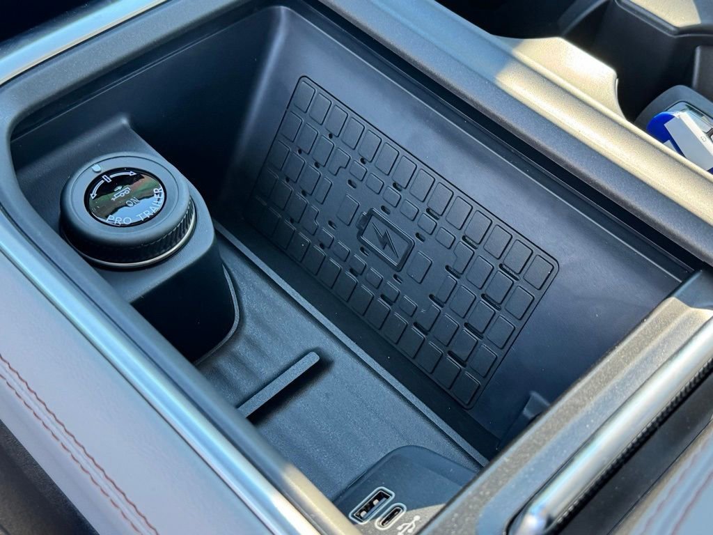 New 2025 Ford Expedition Max Active AWD/4WD image 18