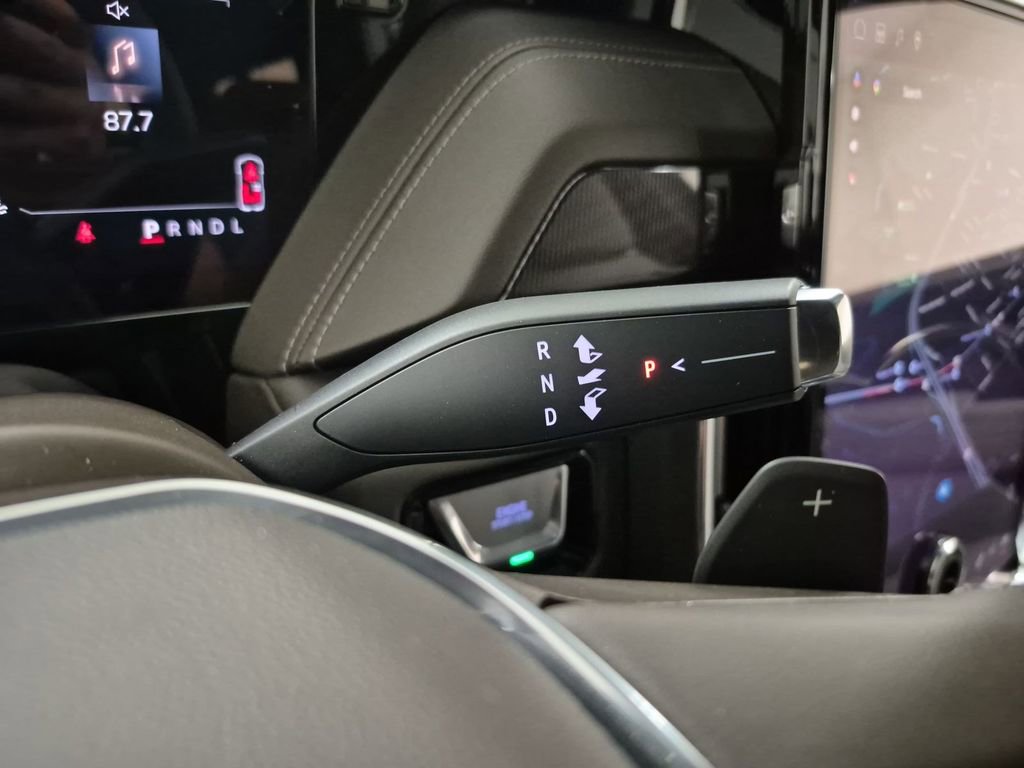 New 2026 GMC Yukon XL Elevation w/ LPO, Floor Liner Package image 16