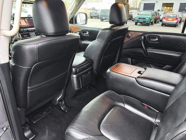 Used 2022 Nissan Armada SL w/ Captain's Chairs Package image 12
