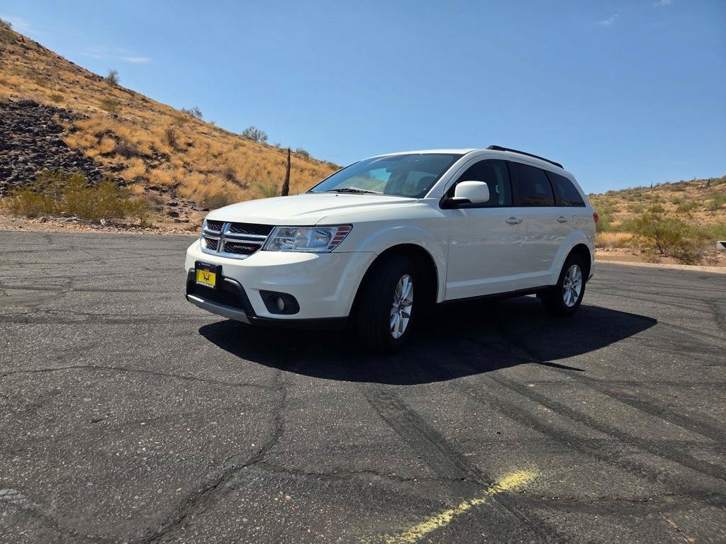 Used 2015 Dodge Journey SXT w/ Flexible Seating Group FWD image 1