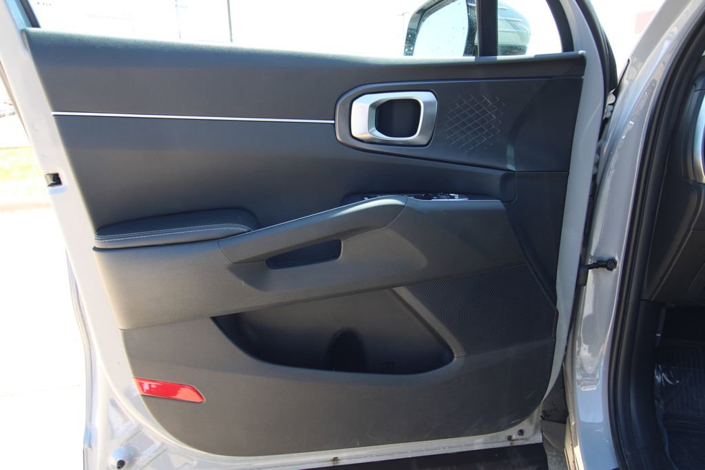 Used 2024 Kia Sorento S w/ Panoramic Sunroof Package AWD/4WD image 40