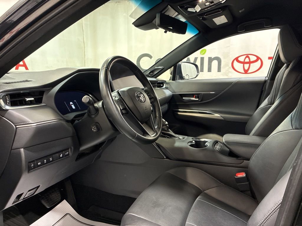 Used 2023 Toyota Venza Limited AWD/4WD image 25