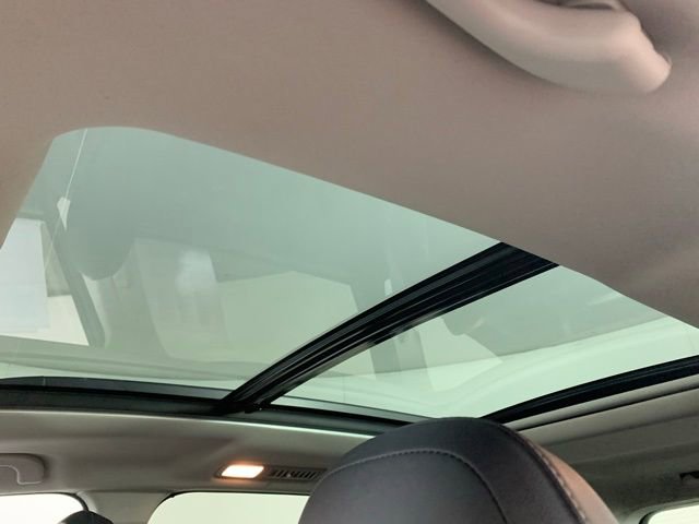 Used 2024 Subaru Ascent Limited w/ Technology Package image 10