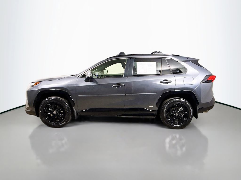 Certified 2024 Toyota RAV4 SE image 4