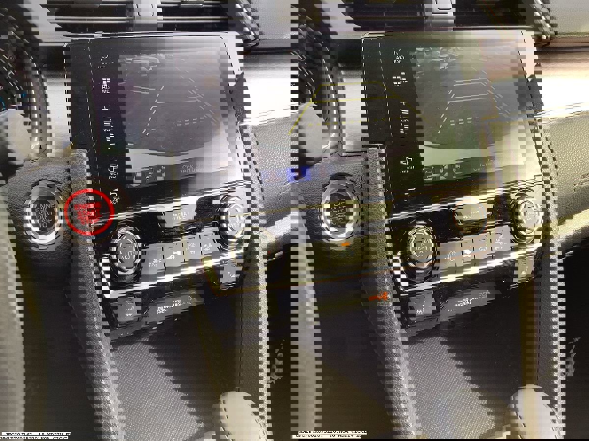 Used 2018 Honda Civic EX-L image 9