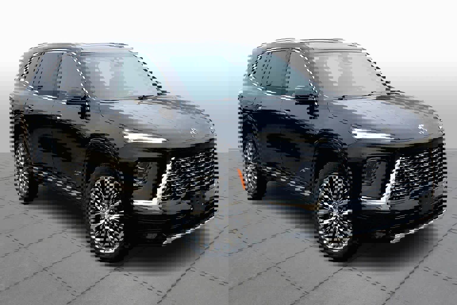 Certified 2025 Buick Enclave Avenir image 2