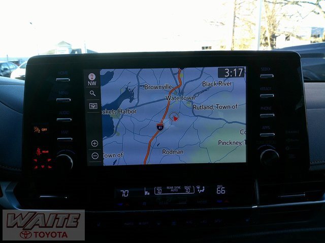 Certified 2021 Toyota Sienna XSE image 14