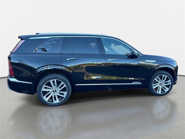 New 2026 Cadillac Vistiq Luxury w/ LPO, Floor Liner Package image 8