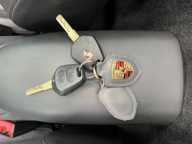 Used 2002 Porsche Boxster S image 37