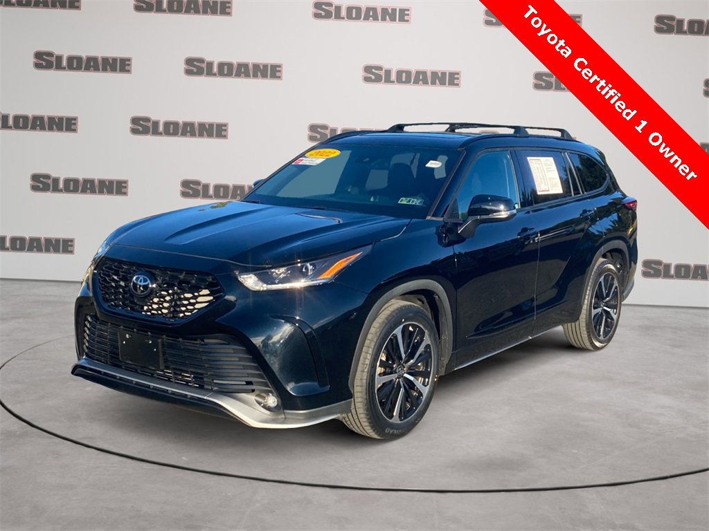 Certified 2022 Toyota Highlander XSE